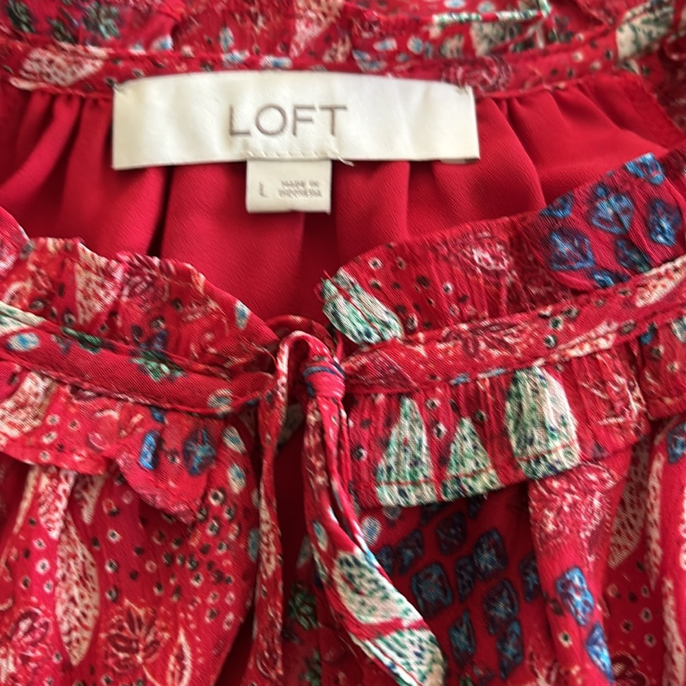 Loft Blouse - Picture 3 of 9
